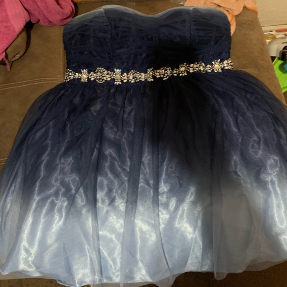 Formal/cocktail dress - Picture 2 of 2